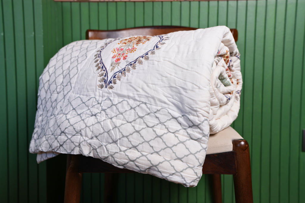 Ash Blossoms- Quilt