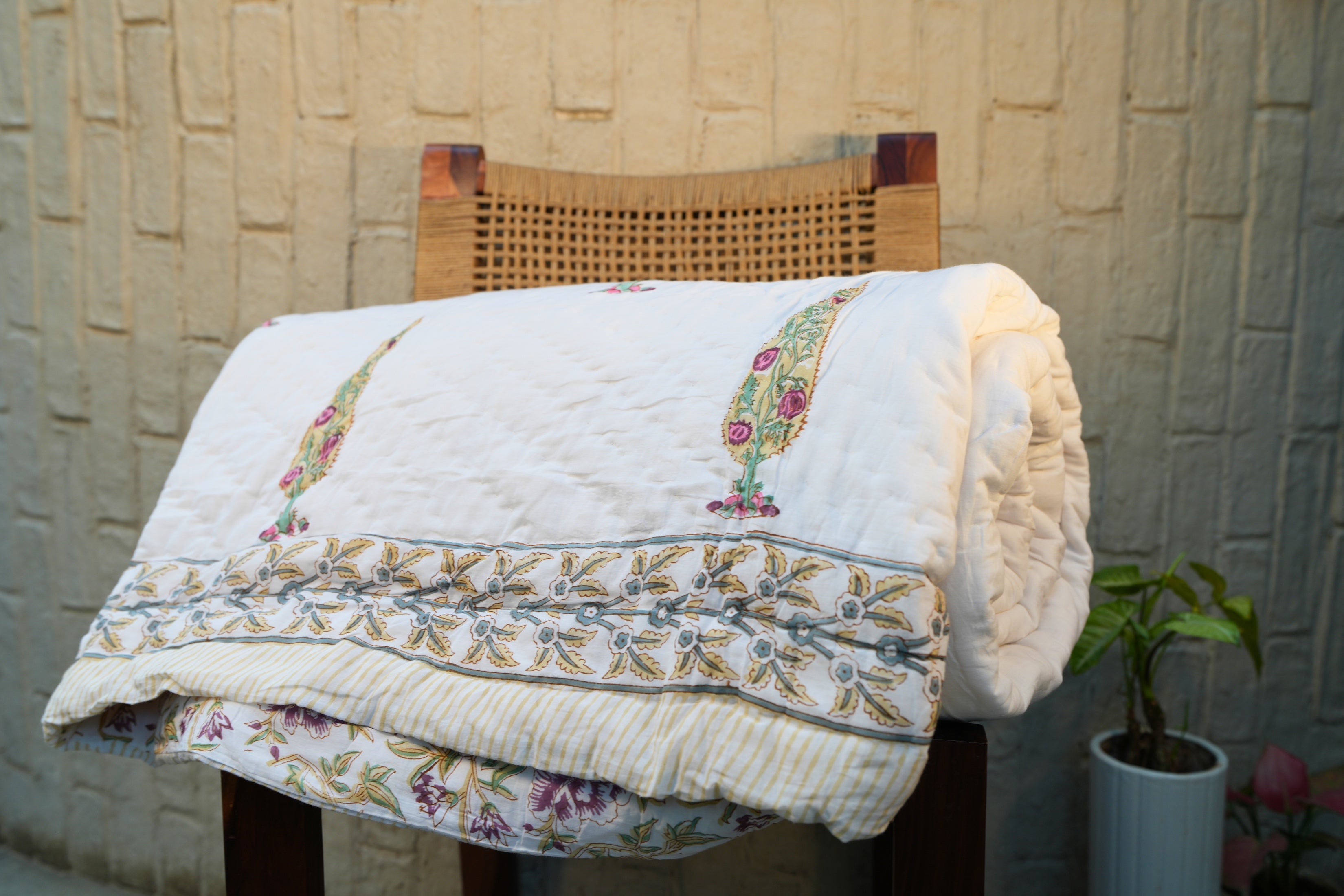Petals Court- Quilt